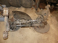 Mercedes 300sl (r129) motor en versnellingsbak - afbeelding 6 van  6