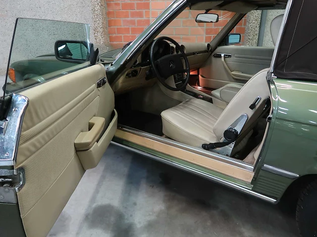 Mercedes 450sl - afbeelding 55 van  123