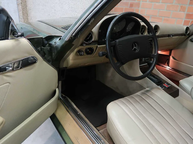 Mercedes 450sl - afbeelding 57 van  123