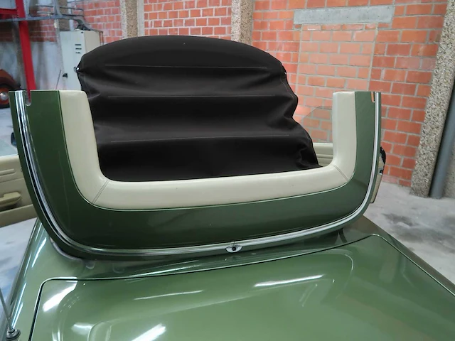 Mercedes 450sl - afbeelding 66 van  123