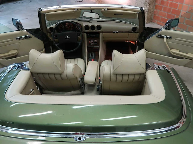 Mercedes 450sl - afbeelding 72 van  123
