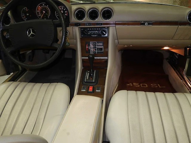 Mercedes 450sl - afbeelding 76 van  123