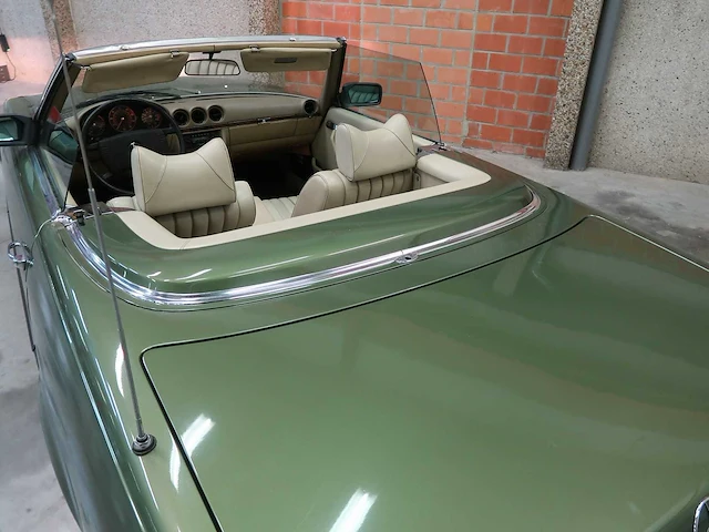 Mercedes 450sl - afbeelding 79 van  123
