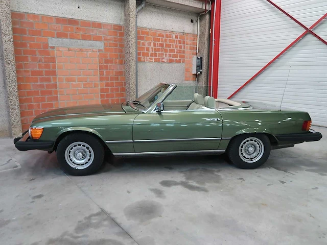 Mercedes 450sl - afbeelding 86 van  123
