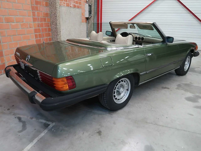 Mercedes 450sl - afbeelding 92 van  123