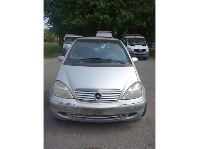 Mercedes a 170 cdi - afbeelding 7 van  13