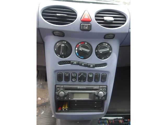 Mercedes a-klasse - afbeelding 9 van  10