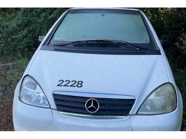 Mercedes a160 classic cdi - afbeelding 2 van  9