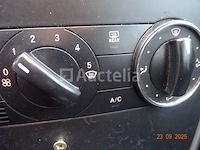 Mercedes a180 cdi - afbeelding 13 van  31