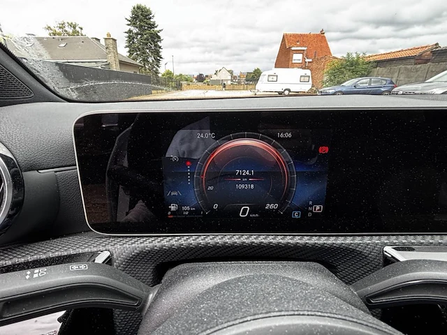 Mercedes a180 d, 2019 - afbeelding 2 van  34
