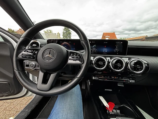 Mercedes a180 d, 2019 - afbeelding 3 van  34
