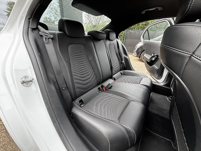 Mercedes a180 d, 2019 - afbeelding 16 van  34