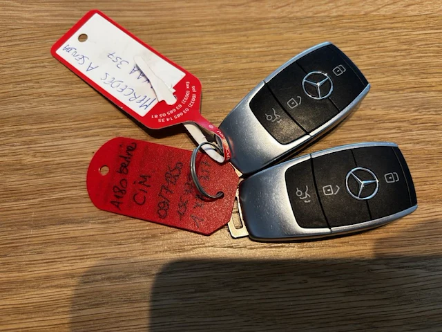 Mercedes a180 d, 2019 - afbeelding 28 van  34