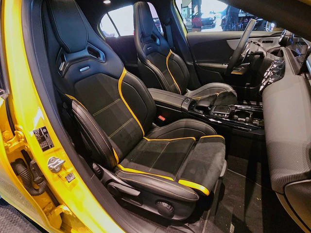 Mercedes-amg a45 s 4matic+ - afbeelding 14 van  54