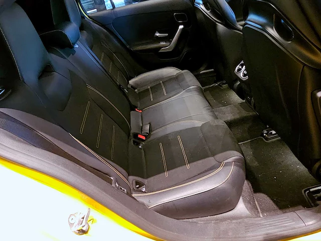 Mercedes-amg a45 s 4matic+ - afbeelding 18 van  54