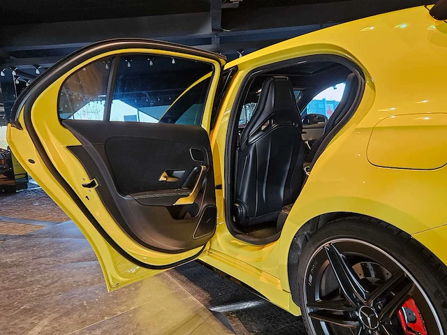 Mercedes-amg a45 s 4matic+ - afbeelding 24 van  54
