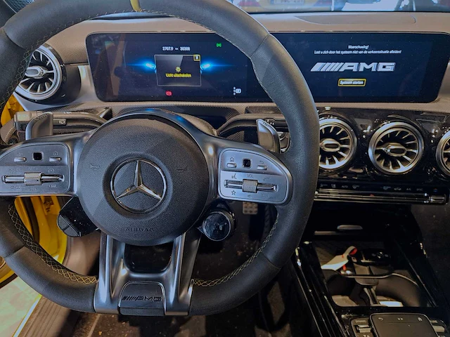 Mercedes-amg a45 s 4matic+ - afbeelding 40 van  54