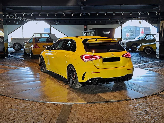 Mercedes-amg a45 s 4matic+ - afbeelding 34 van  54