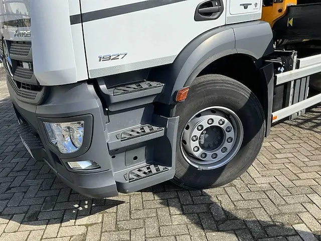 Mercedes antos + laadkraan effer 315/6s - afbeelding 25 van  69