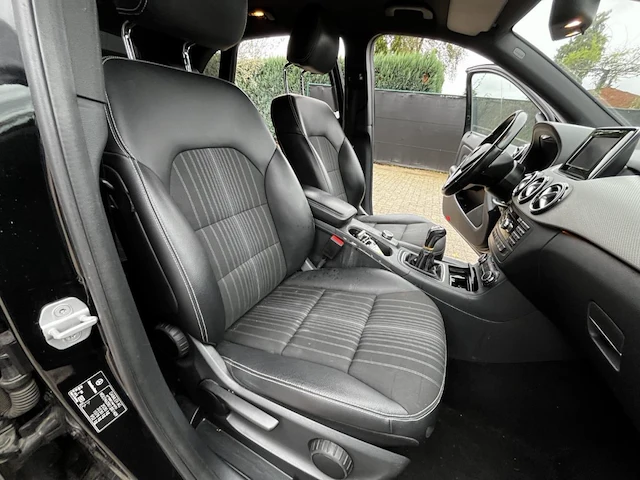 Mercedes b, 2011 - afbeelding 21 van  46