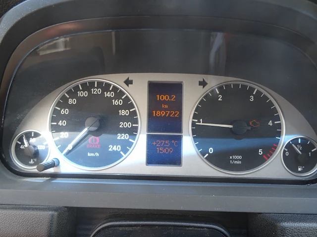 Mercedes b180 cdi - afbeelding 2 van  26