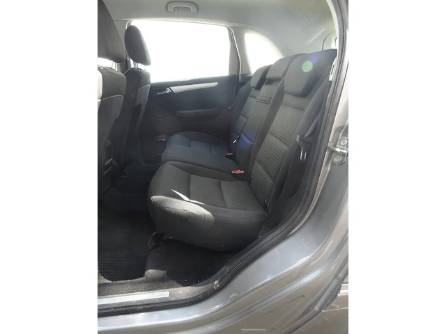 Mercedes b180 cdi - afbeelding 10 van  26