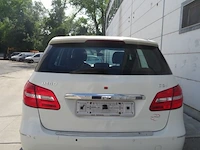 Mercedes b180 cdi - afbeelding 8 van  14