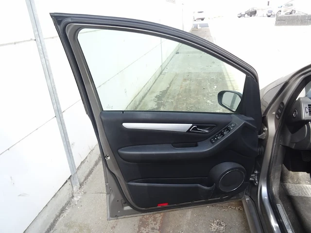 Mercedes b180 cdi - afbeelding 5 van  26