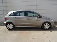 Mercedes b180 cdi - afbeelding 20 van  26