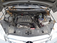 Mercedes b - afbeelding 8 van  18