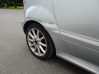 Mercedes b - afbeelding 9 van  18