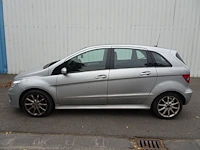 Mercedes b - afbeelding 1 van  18