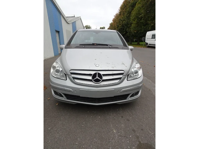 Mercedes b - afbeelding 11 van  18