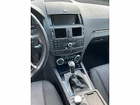Mercedes-benz - 2010 - c200 - personenauto - afbeelding 8 van  40