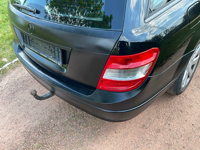 Mercedes-benz - 2010 - c200 - personenauto - afbeelding 18 van  40
