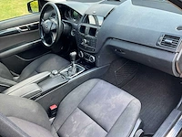 Mercedes-benz - 2010 - c200 - personenauto - afbeelding 28 van  40