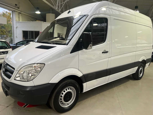 Mercedes-benz - 311 dci - sprinter - van - afbeelding 21 van  39