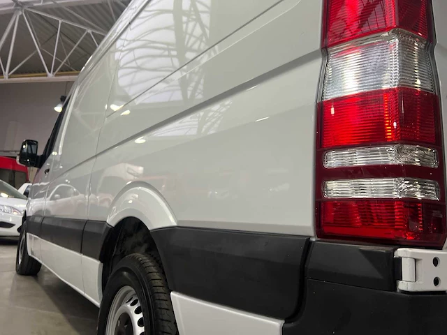 Mercedes-benz - 311 dci - sprinter - van - afbeelding 38 van  39