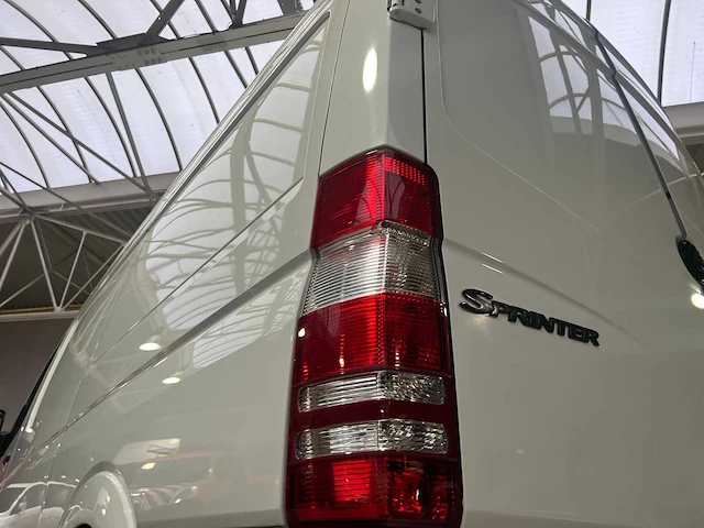 Mercedes-benz - 311 dci - sprinter - van - afbeelding 39 van  39