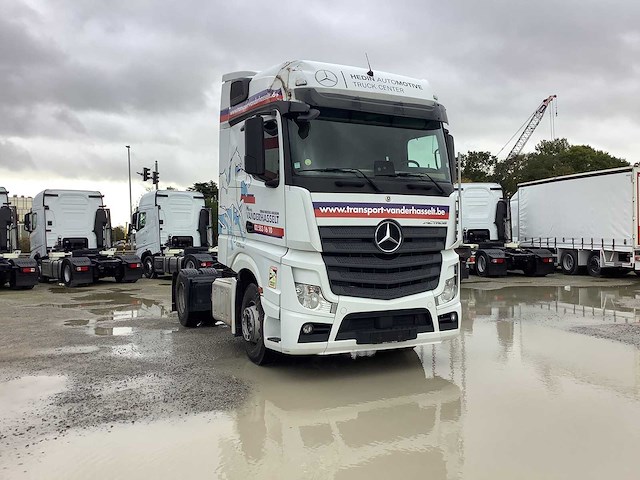 Mercedes-benz - actros - truck - 2019 - afbeelding 11 van  17