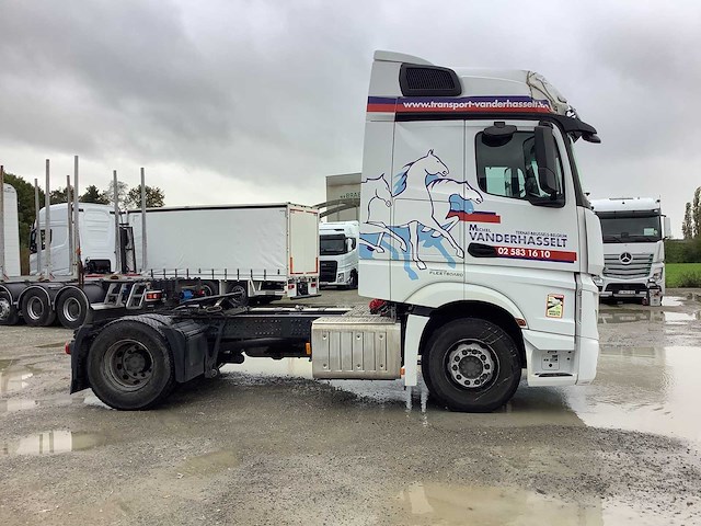 Mercedes-benz - actros - truck - 2019 - afbeelding 12 van  17