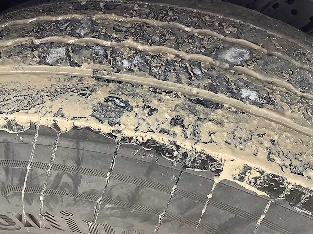 Mercedes-benz - actros - truck - 2019 - afbeelding 8 van  17