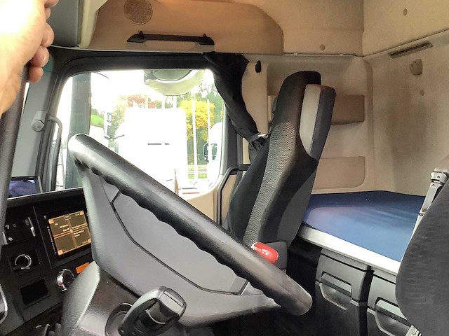 Mercedes-benz - actros 963-4-a - truck - 2019 - afbeelding 3 van  14