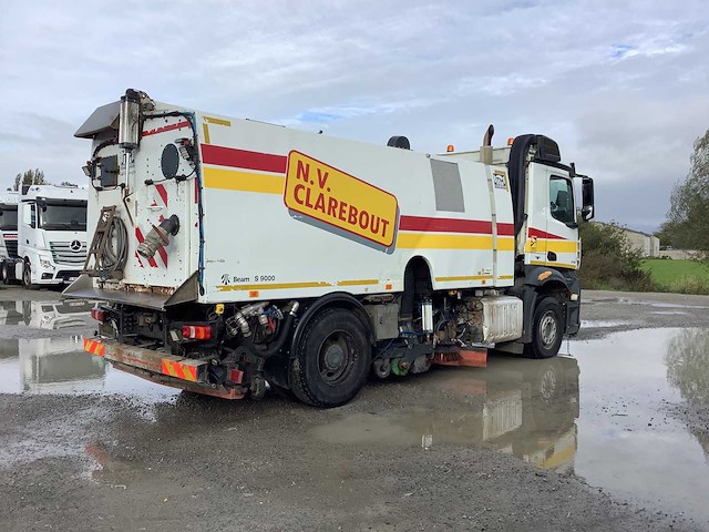 Mercedes-benz - arocs 963-0-a - vrachtwagen trekker - 2016 - afbeelding 23 van  26