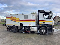 Mercedes-benz - arocs 963-0-a - vrachtwagen trekker - 2016 - afbeelding 4 van  26