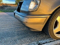 Mercedes-benz - c124 - e320 - oldtimer - afbeelding 23 van  38