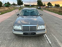 Mercedes-benz - c124 - e320 - oldtimer - afbeelding 3 van  38