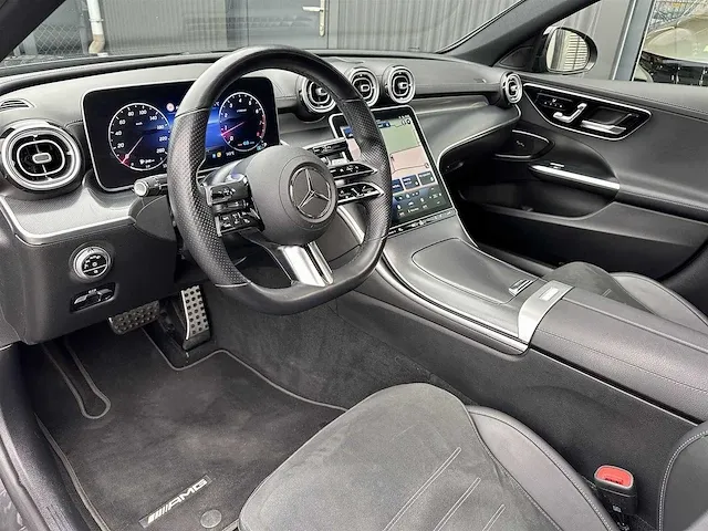 Mercedes-benz - c300 - amg - mercedes c-klasse 300 amg line burmester directievoertuig - 2022 - afbeelding 4 van  30