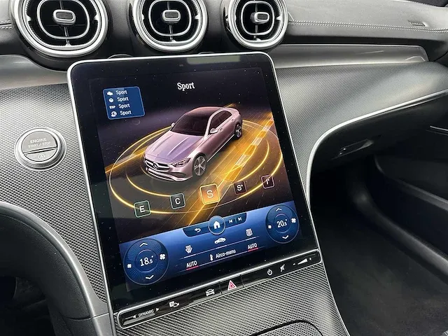 Mercedes-benz - c300 - amg - mercedes c-klasse 300 amg line burmester directievoertuig - 2022 - afbeelding 10 van  30