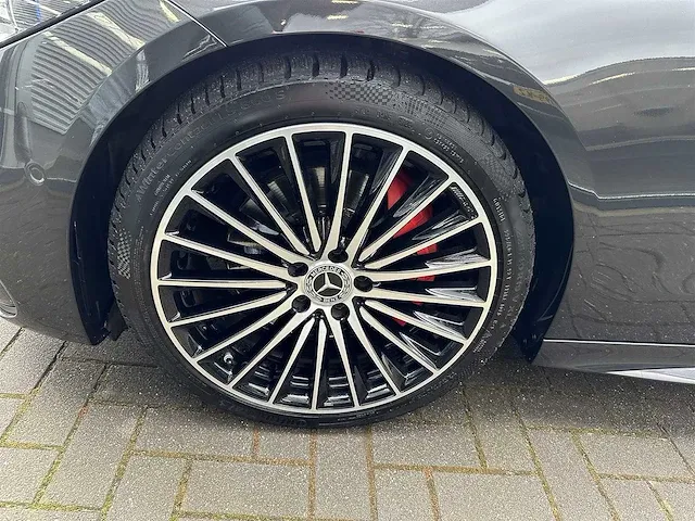 Mercedes-benz - c300 - amg - mercedes c-klasse 300 amg line burmester directievoertuig - 2022 - afbeelding 22 van  30